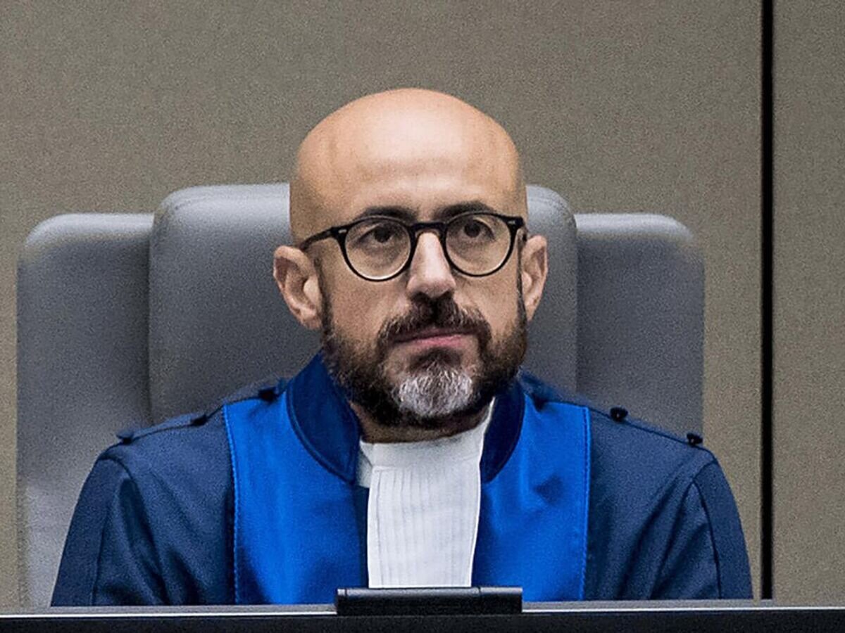    Росарио Сальваторе Айтала© AP Photo / Koen van Weel