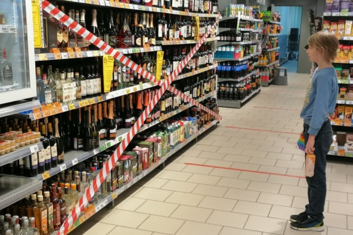    Даже легальный алкоголь может быть не совсем тем, что написано на этикетке.