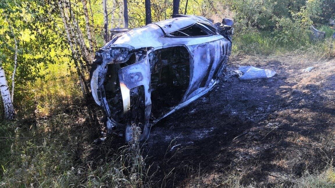     Водитель сел за руль пьяным, но это не помешало ему взять попутчика. Теперь его осудили за смертельное ДТП.
