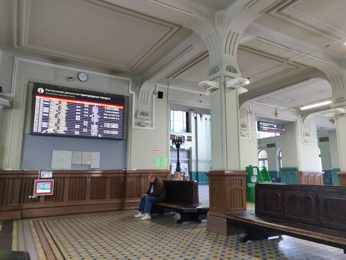 Зал ожидания I этажа Фото автора