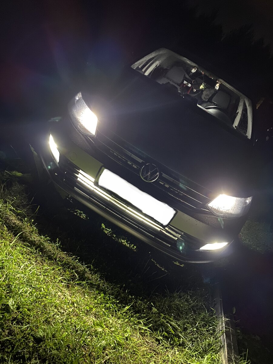 Volkswagen Polo V рестайлинг - установка bi led линз MTF Night Assistant Max Beam в отражатель