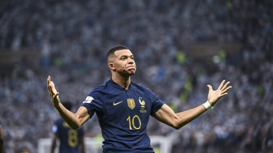    Marca: мадридский "Реал" прекратил переговоры о трансфере Мбаппе Даниил Шалонников