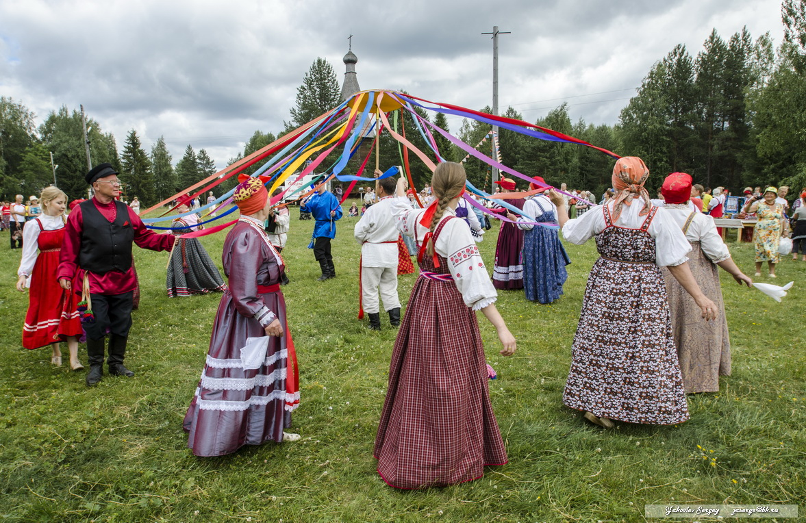 Самобытная русь. Хоровод Архангельская область. Народные праздники Карелов. Поморские обычаи. Карельский хоровод.