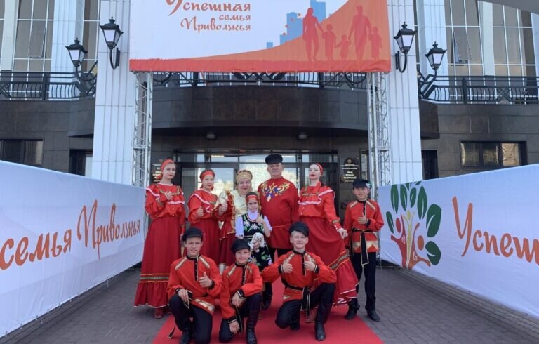    Нестеренко из Оренбуржья победили на окружном конкурсе ПФО «Успешная семья Приволжья» Кристина Просвиркина