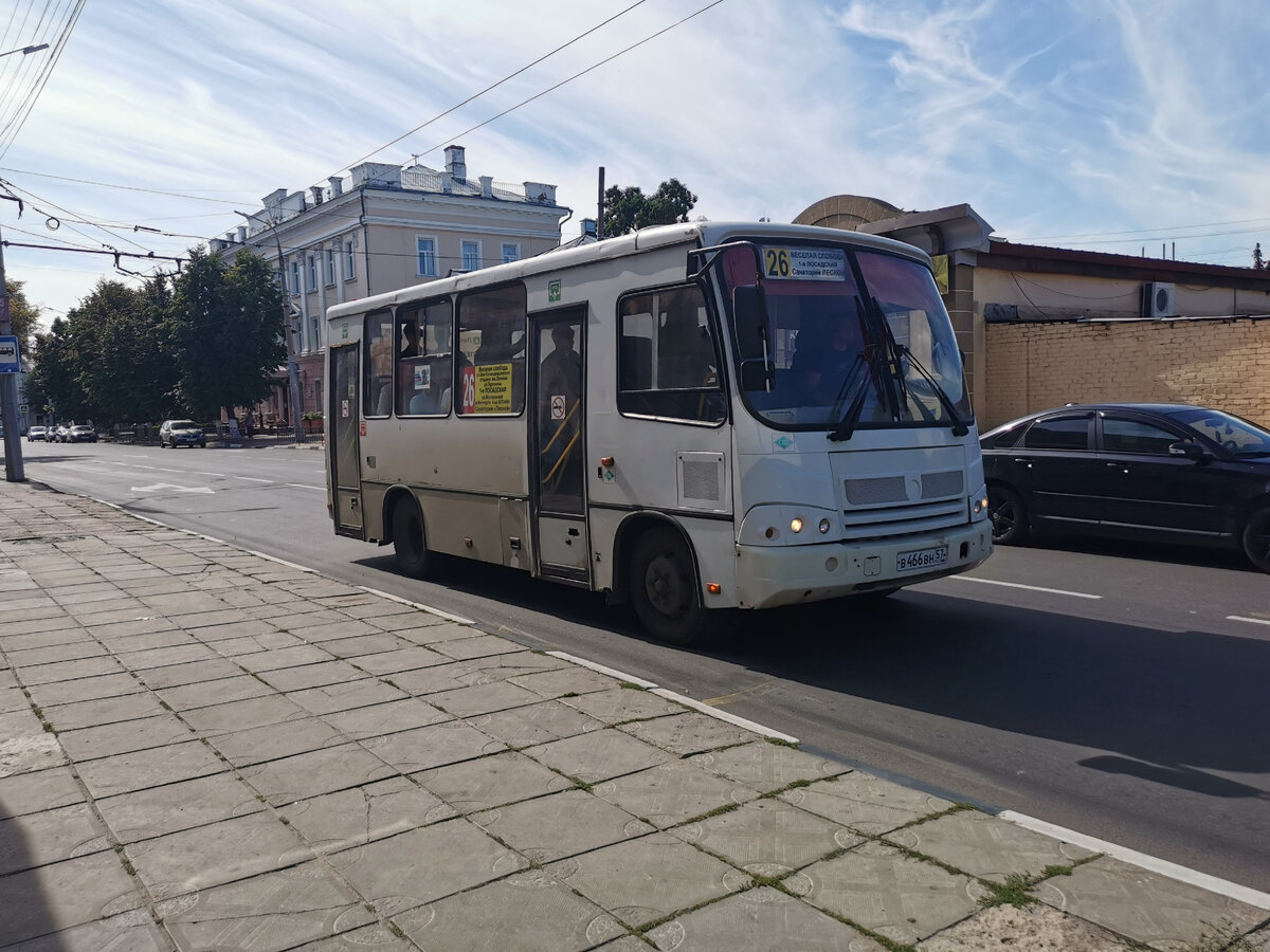 Автобус ПАЗ-320302-11 на маршруте № 26.