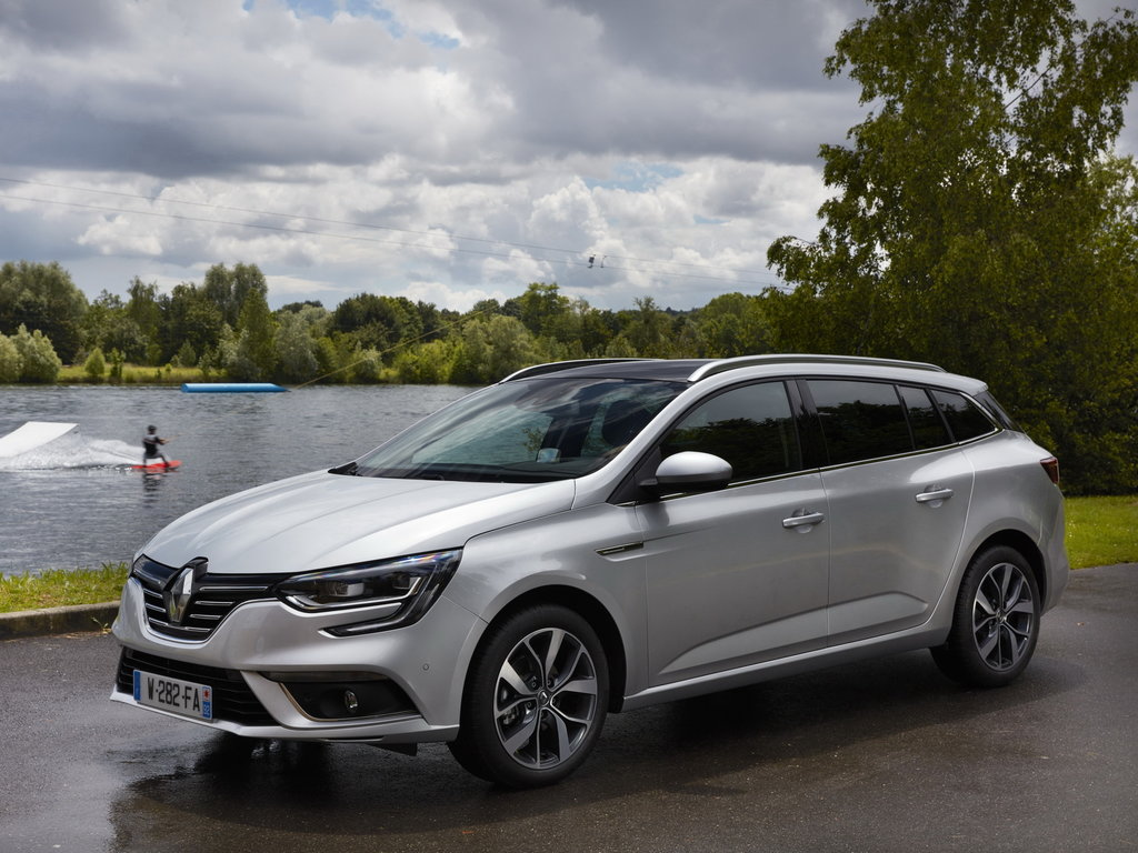 Новый Рено Меган (Renault Megane) 2023 с экономичным двигателем K9K 1.5  dCI, которого нет у конкурентов | Честные и независимые обзоры автомобилей  | Дзен