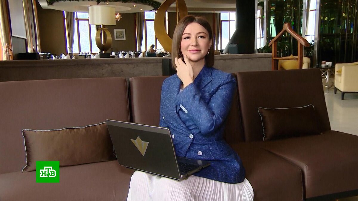    Пыль в глаза: как «честная» блогерша Елена Блиновская увела у государства миллиард