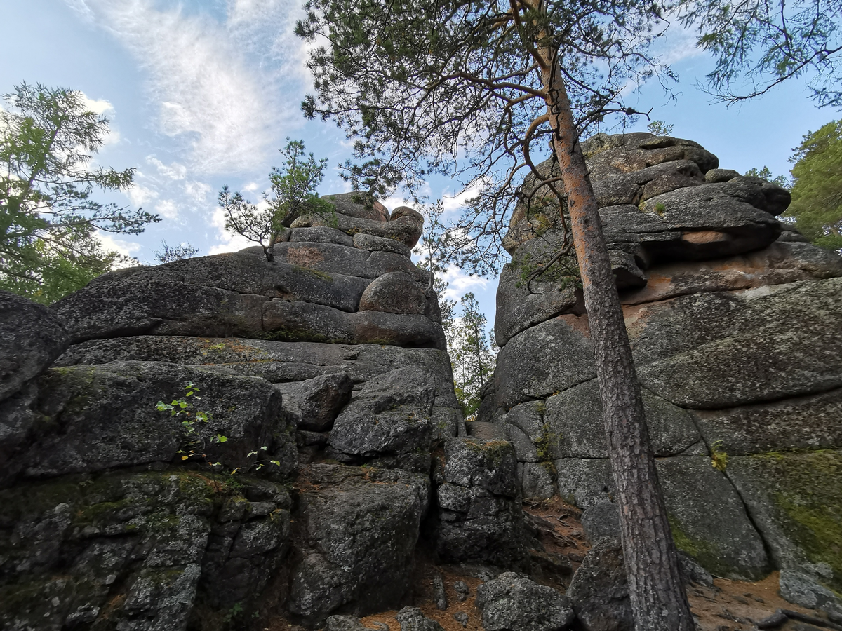 Камень корень