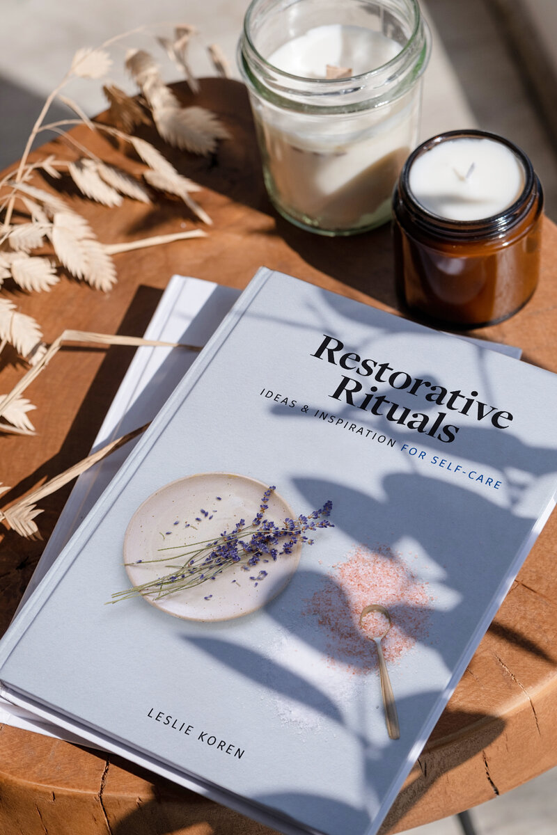 Книга «Restorative rituals», автор Leslie Koren 
