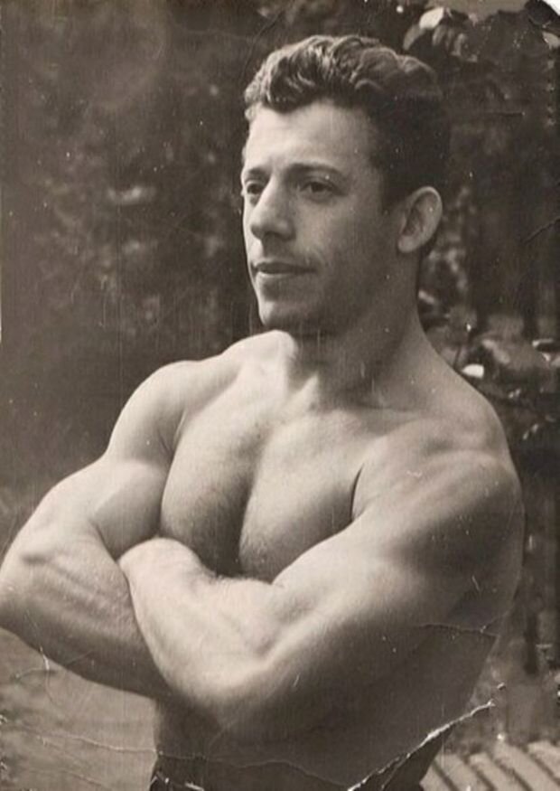 Георгий Тэнно