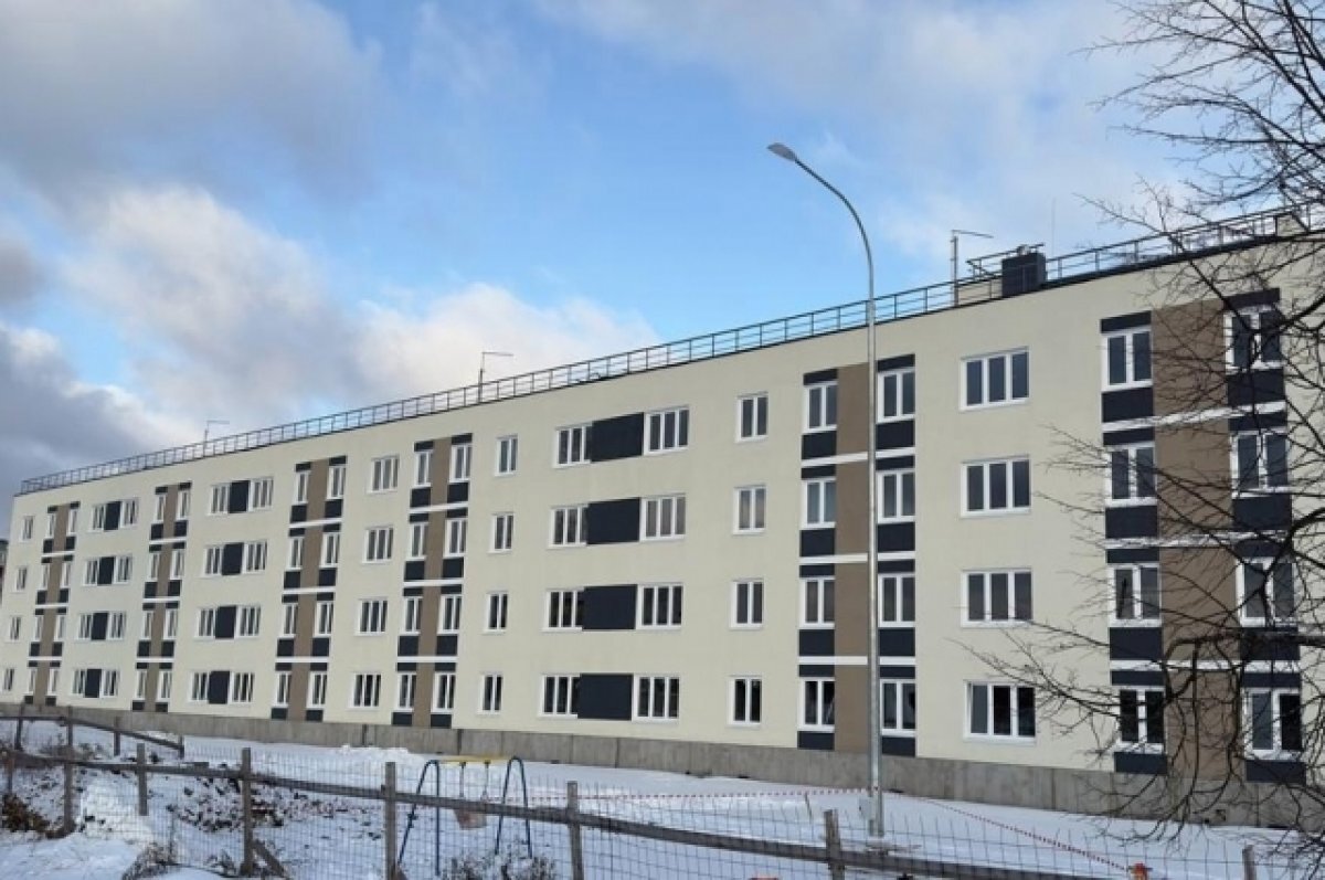    В марте передадут ключи новосёлам в Янишполе