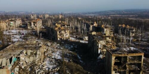 Фото: РБК (https://s0.rbk.ru/v6_top_pics/media/img/4/35/756782539810354.jpg)