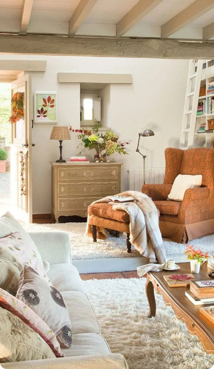 Чистота и порядок. Не случайно чистоту в доме считают первой заповедью хорошей хозяйки. Грязный дом не может быть уютным. Мы вовсе не призываем вас делать из чистоты фетиш и добиваться в своем доме стерильности операционной палаты (хотя, в некоторых местах такая стерильность не была бы лишней). Но все-таки чистоту необходимо не только наводить время от времени, но и стараться поддерживать постоянно.