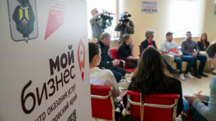     Ежегодно Центр утверждает списки исполнителей, которые в новом году будут оказывать образовательные, консультационные и услуги по продвижению. В 2023 году перечень контрагентов пополнится.