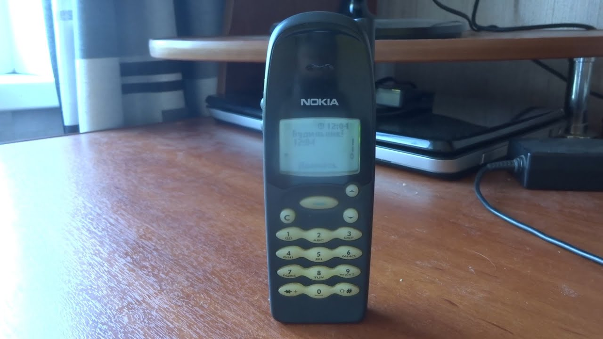 Примерно такой девайс и был в руках нашего героя