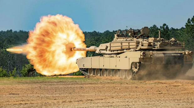 Ein M1A2 Abrams Kampfpanzer aus den USA © imago images