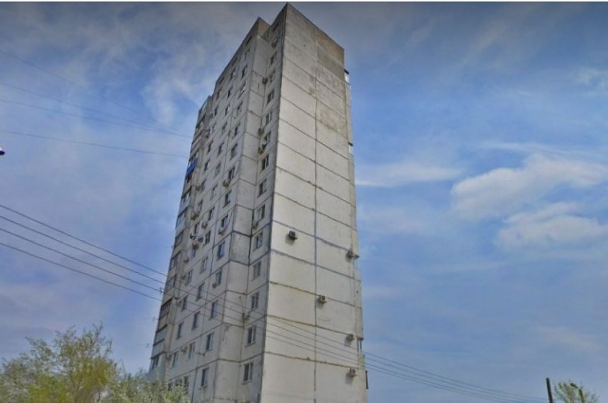    Пенсионеры выпали из своих квартир в выходные в двух районах Волгограда