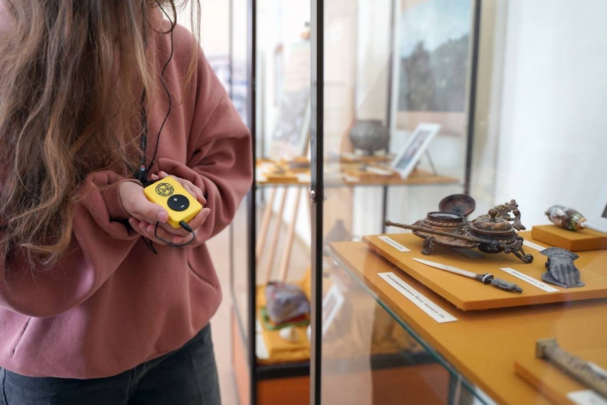    Радиогиды добавились в арсенал экскурсоводов Псковского музея-заповедника