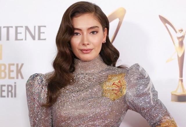      Неслихан Атагюль