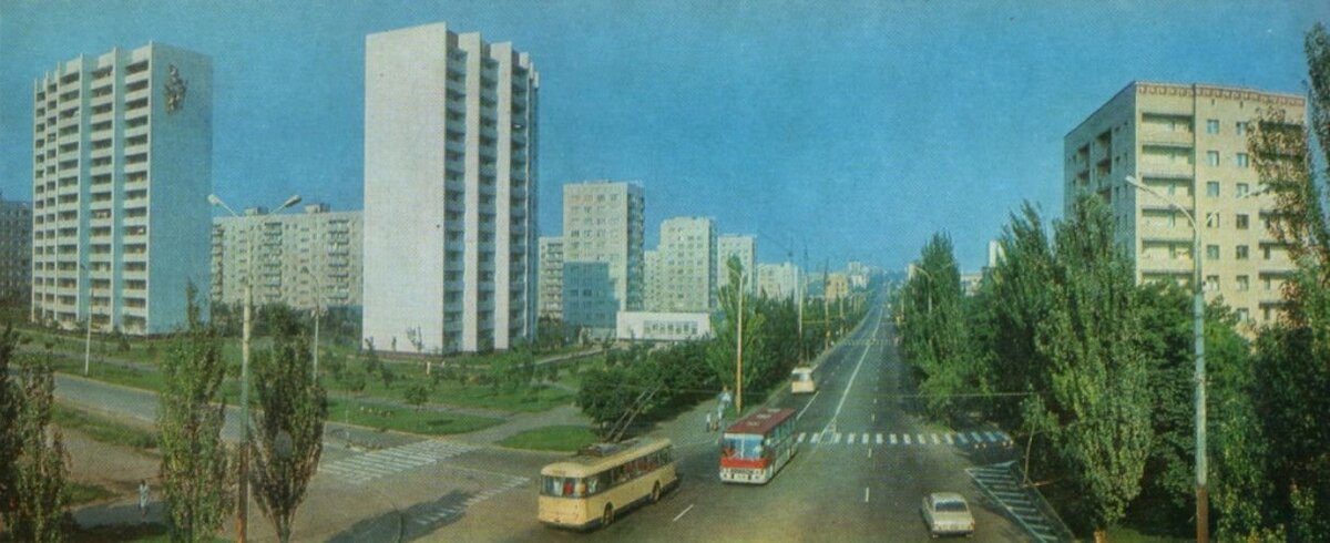      1977 – 1978, Донецкая область, Мариуполь