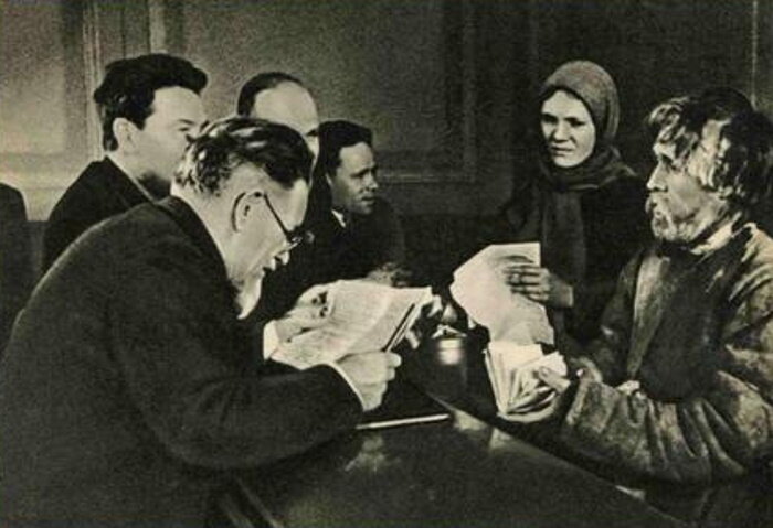 За четверть века через приёмную Калинина прошло около восьми миллионов посетителей. Фото из архивов Музея истории КПСС.