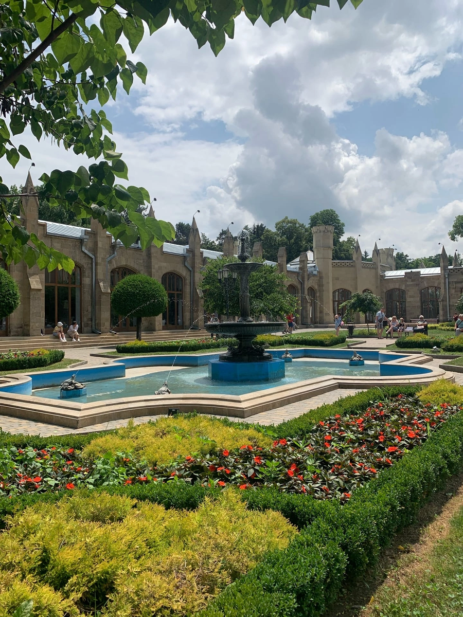 Кисловодск, нарзанная галерея, фото автора Катюша из Москвы 