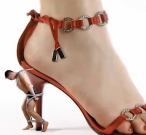 Подвязан чужой жизнью.