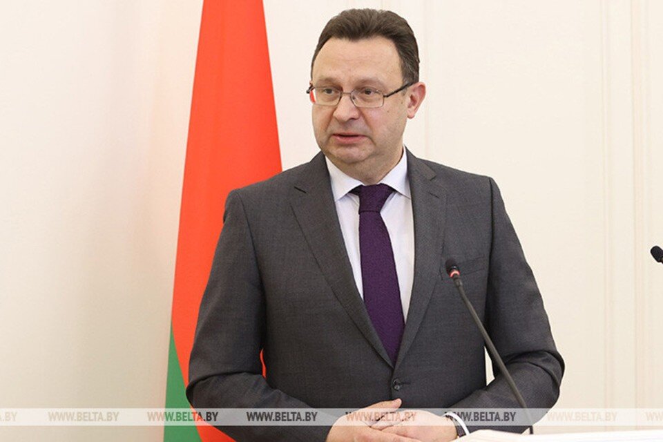     Пиневич сказал о новых логистических маршрутах по поставке запасных частей к медтехнике в Беларусь. Фото: БелТА