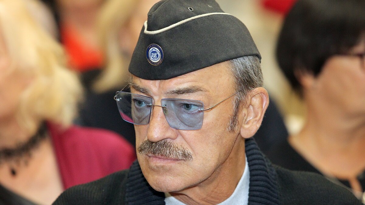    Михаил Боярский