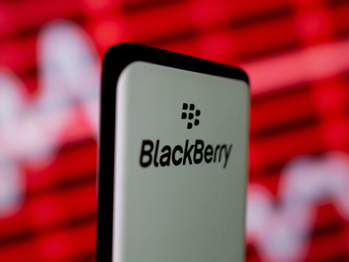    Вышел первый трейлер фильма о бренде BlackBerry [ВИДЕО]