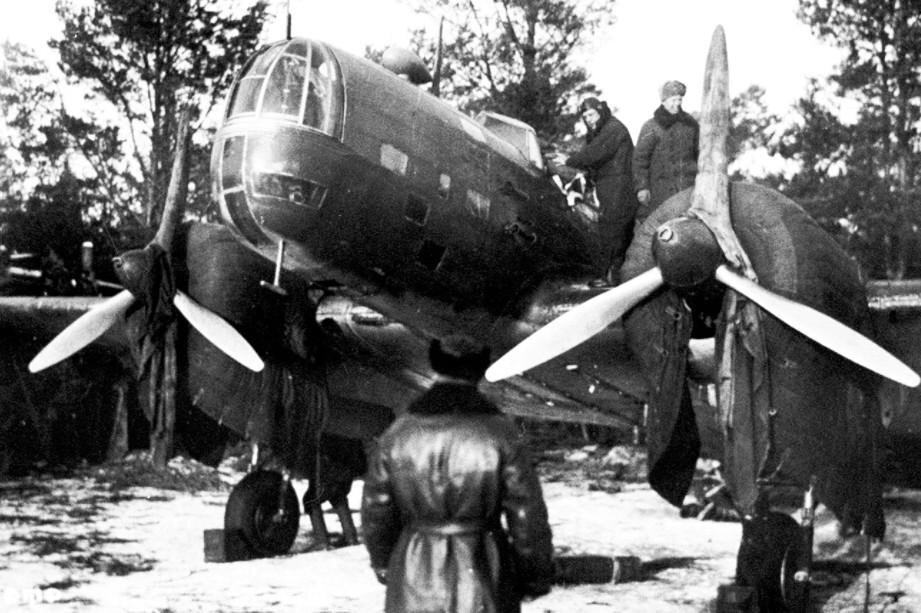 В ночь с 7 на 8 августа 1941 года специальная авиагруппа первого полка ВВС Балтийского флота вылетела с аэродрома Кагул на острове Сааремаа, чтобы нанести первый бомбовый удар по Берлину.