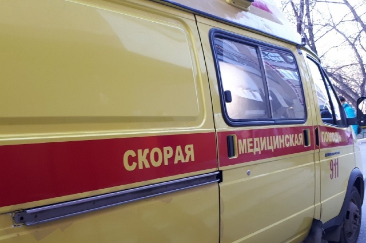    Тоболяк сломал жене челюсть за то, что мешала знакомиться с девушками
