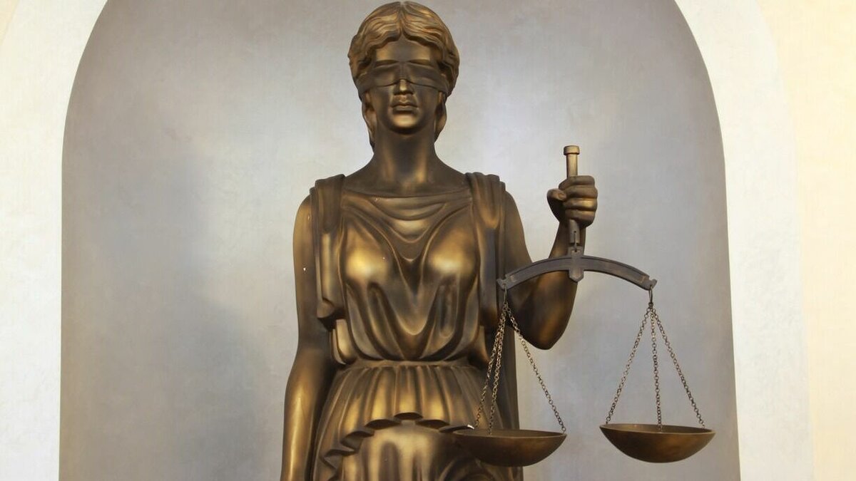     Завершилось следствие по делу о хищении материнского капитала в Карачаево-Черкесии, сообщает СУ СКР по КЧР. Перед судом предстанут 15 обвиняемых в мошенничестве и организации преступного сообщества.