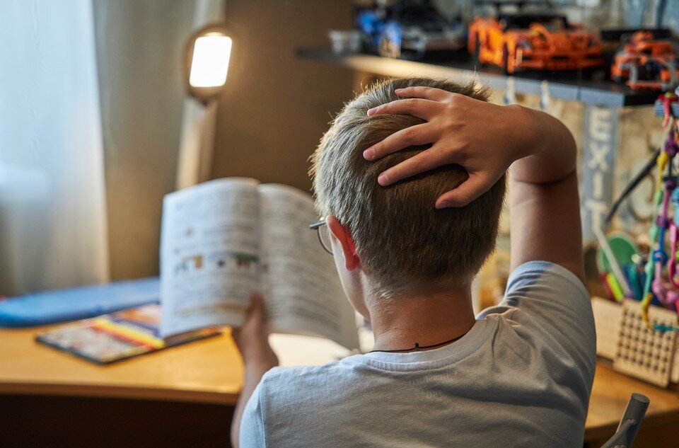     По словам родителей, ребята осваивают школьную программу намного быстрее и глубже, опережая в развитии своих сверстников. Николай ОБЕРЕМЧЕНКО