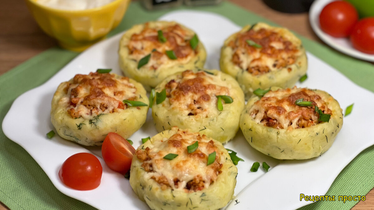 Приготовила невероятно вкусное блюдо картофельные гнезда с фаршем!