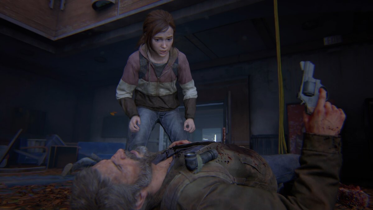Sarah gets a karate lesson the last of us