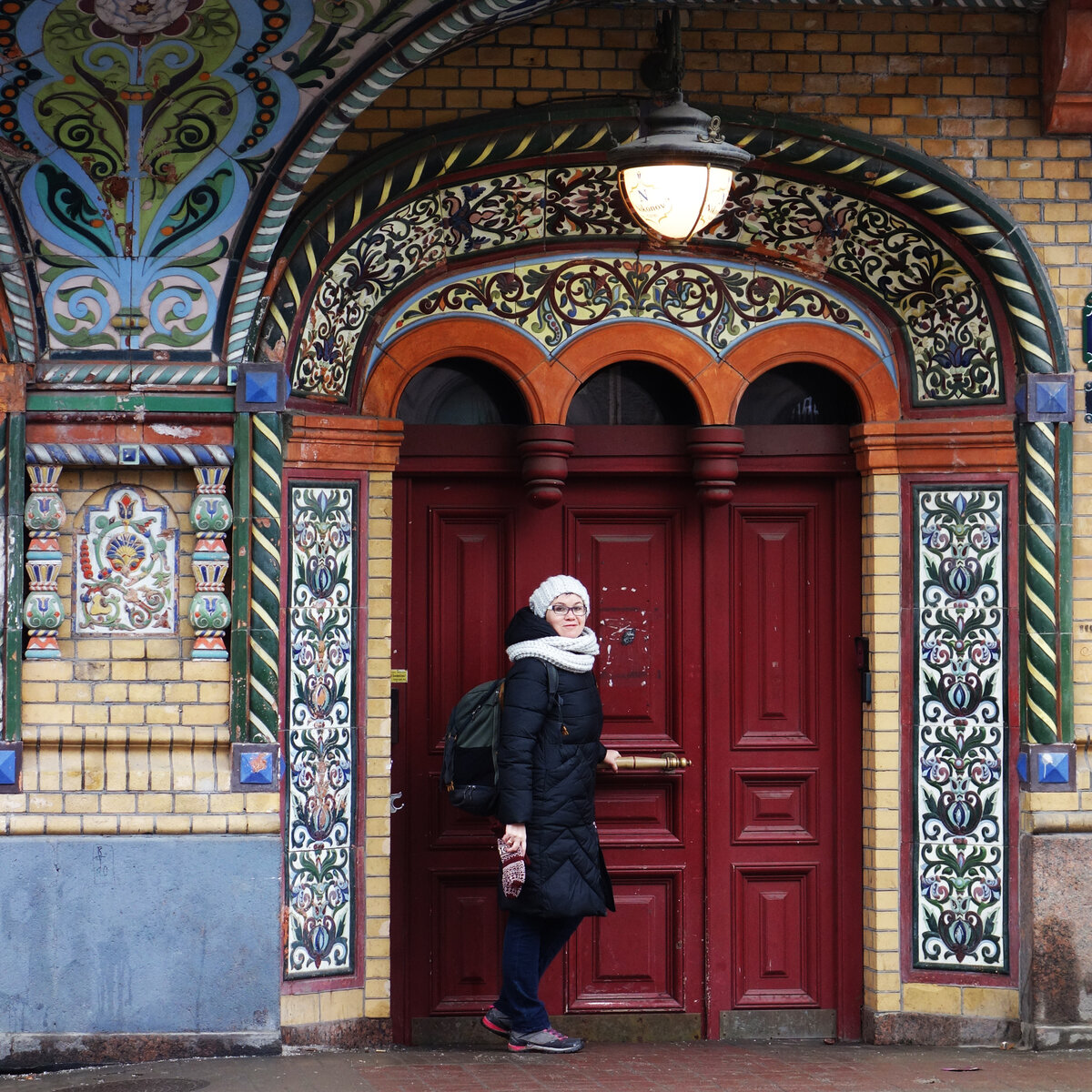 Санкт-Петербург, ул. Колокольная, 11. 