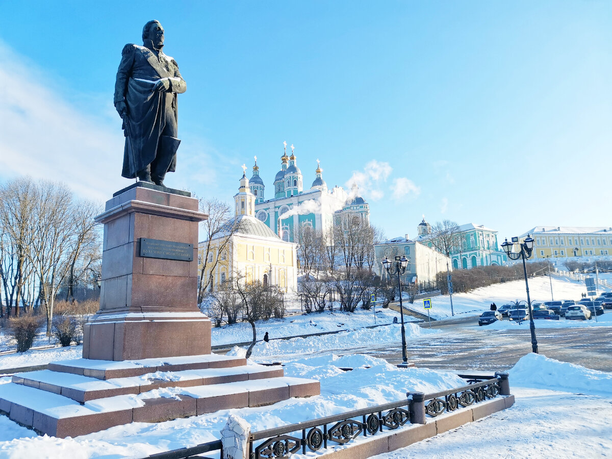  Памятник М.И. Кутузову