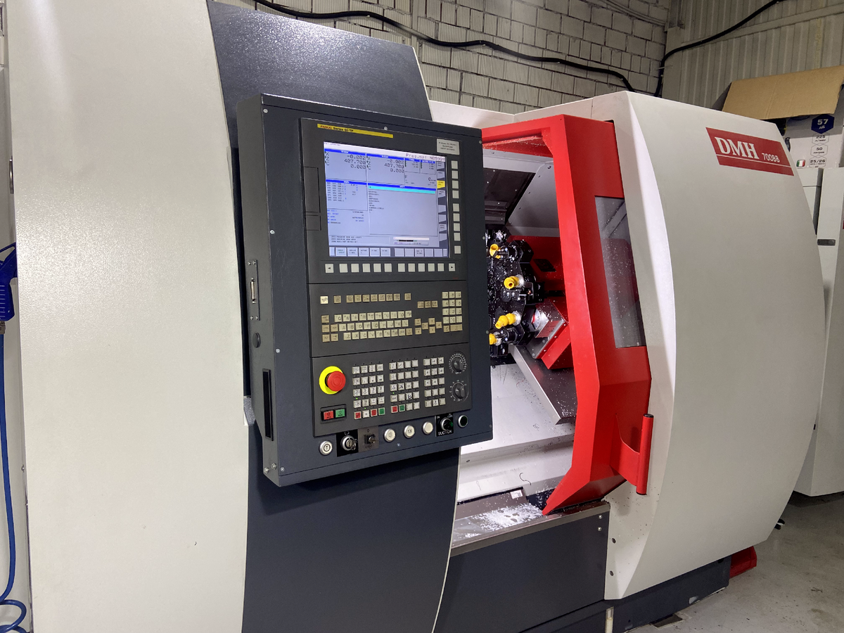 Выпускаем нестандартные резинотехнические изделия следующих типов:  - Уплотнители цилиндра; 
- Грязесъемники; 
- Гидравлические и шевронные манжеты; 
- Опорные и направляющие кольца. 