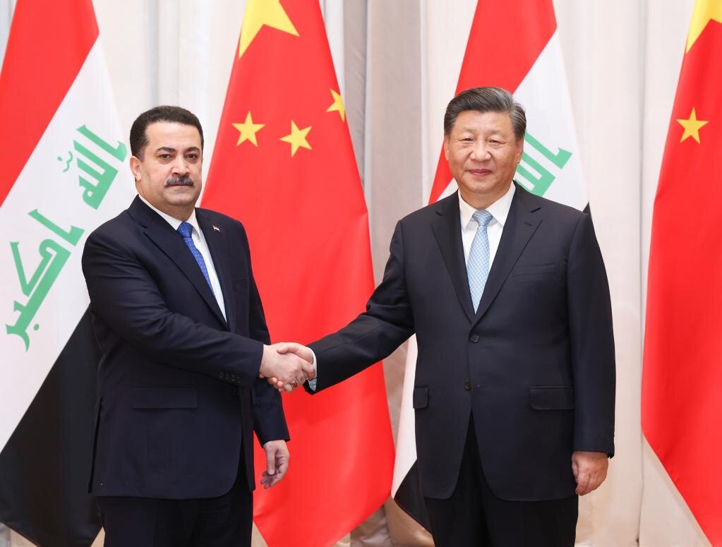 Председатель КНР Си Цзиньпин и премьер-министр Ирака Мухаммад ас-Судани