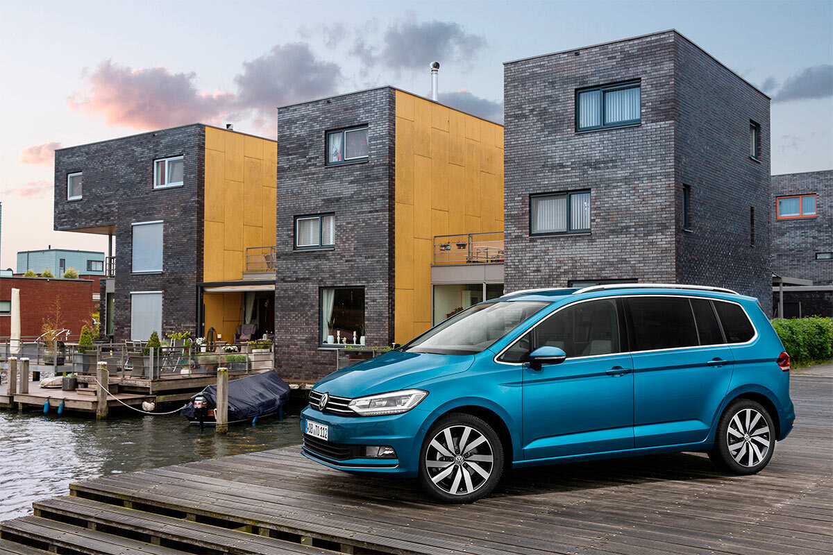 Volkswagen📷Volkswagen Touran