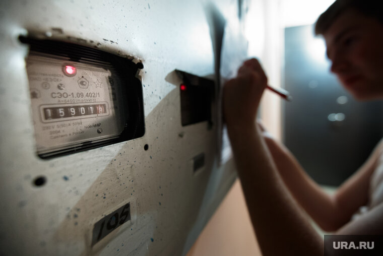    Превышение вносимой свердловчанами платы за ЖКХ привело к очередному обращению РЭК