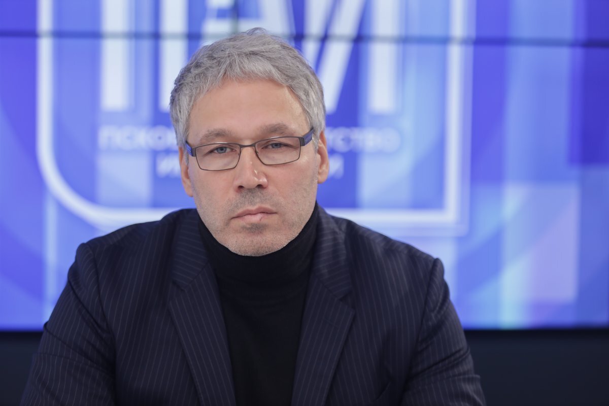    Шерстобитов уходит с поста председателя комитета юстиции Псковской области