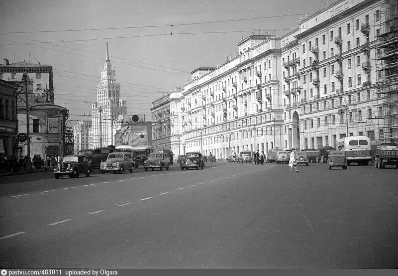 Красные ворота москва садовая черногрязская улица фото Садовая-Черногрязская: почему эта улица так странно называется О Москве нескучно