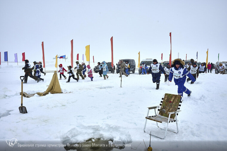    Первый улов был зафиксирован спустя три минуты после старта