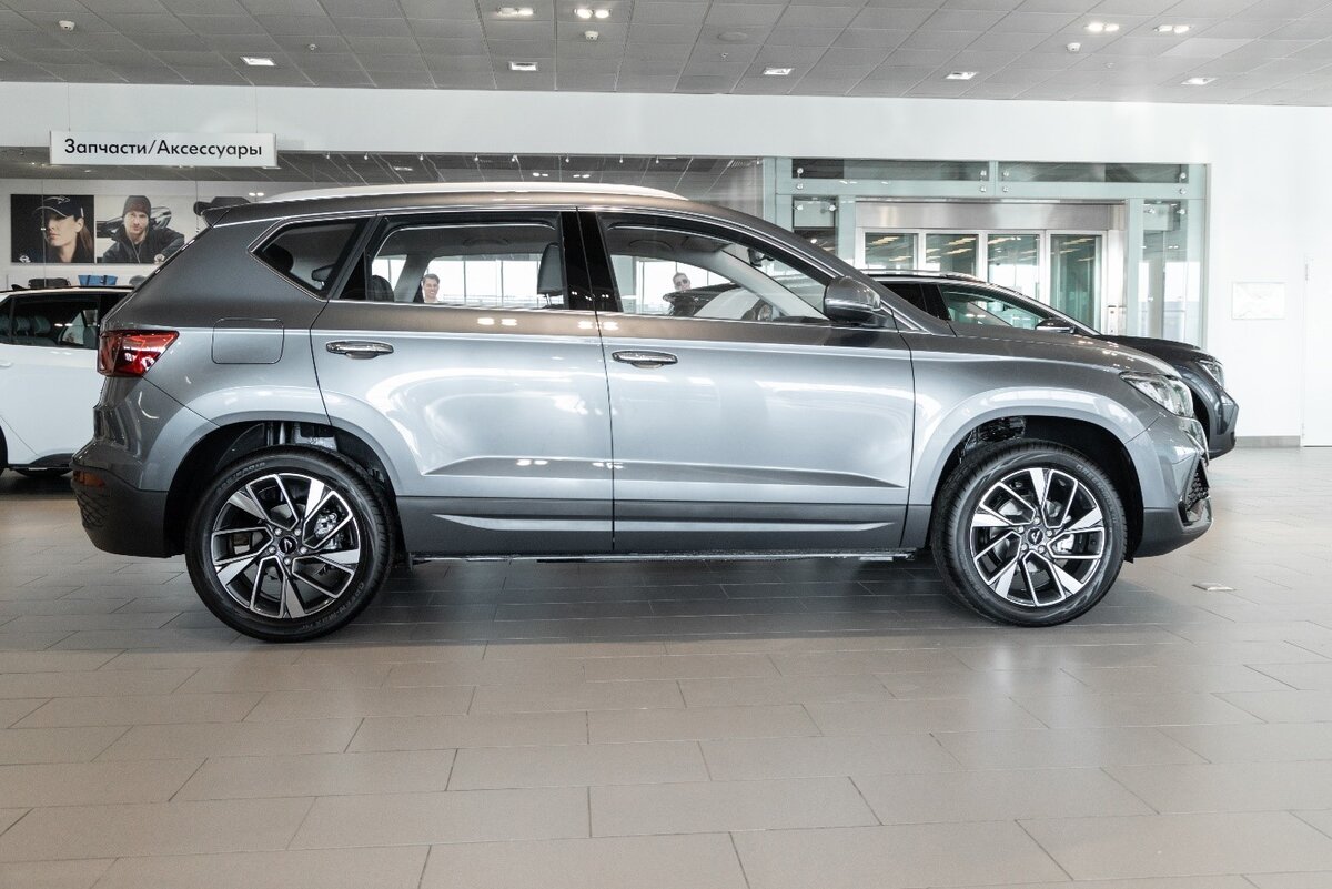 Новые авто до 2500000. Новые авто до 2500000. Новые авто до 2500000. Кроссоверы с большим клиренсом. Hyundai creta 2023.