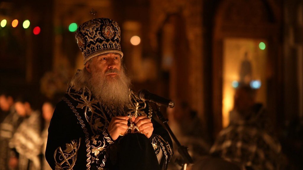 Митрополит Святогорский Арсений, викарий Донецкой епархии, наместник Свято-Успенской Святогорской Лавры.