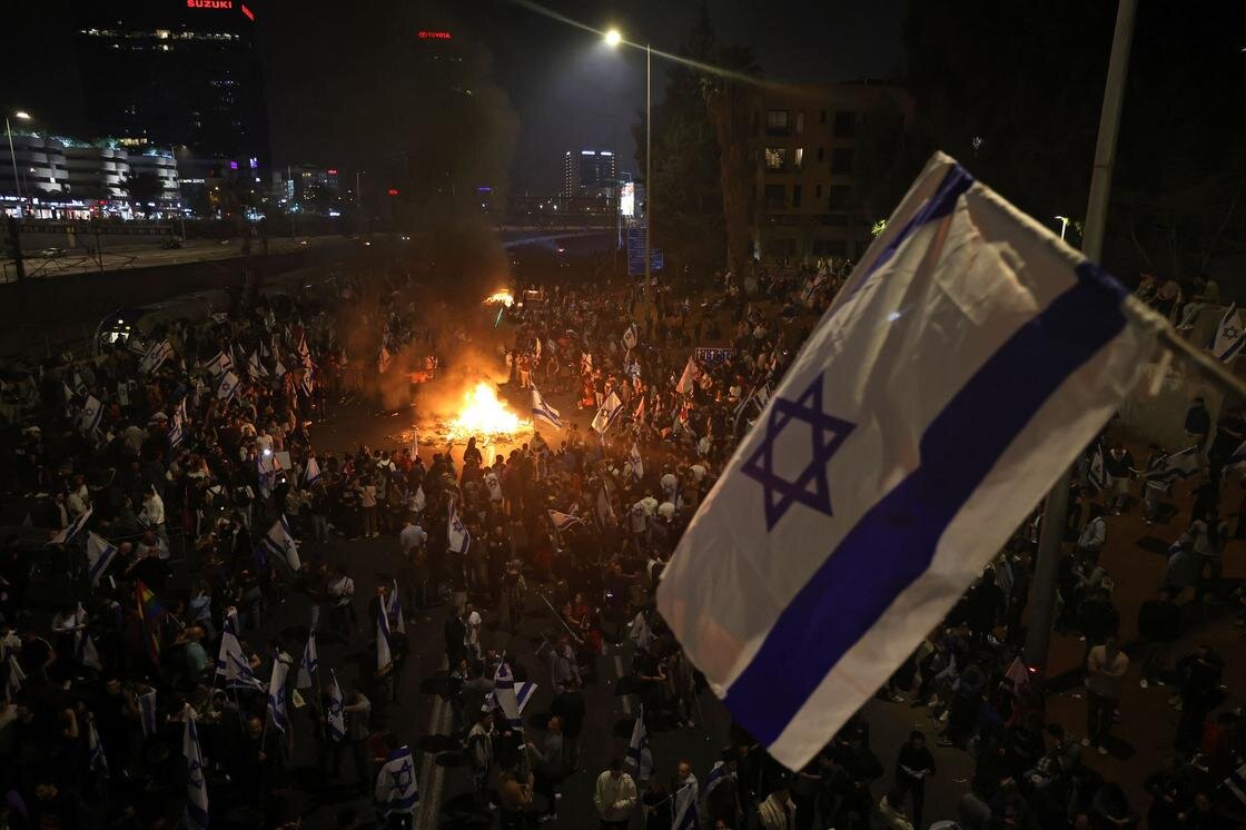    Протесты в Израиле:Ahmad Gharabli/AFP via Getty Images
