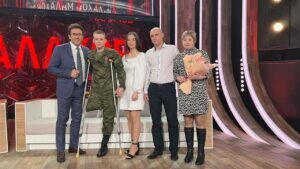  📷    Оренбуржец Виктор Цицер, потерявший ногу в ходе СВО, побывал на шоу Малахова Белов Михаил Александрович