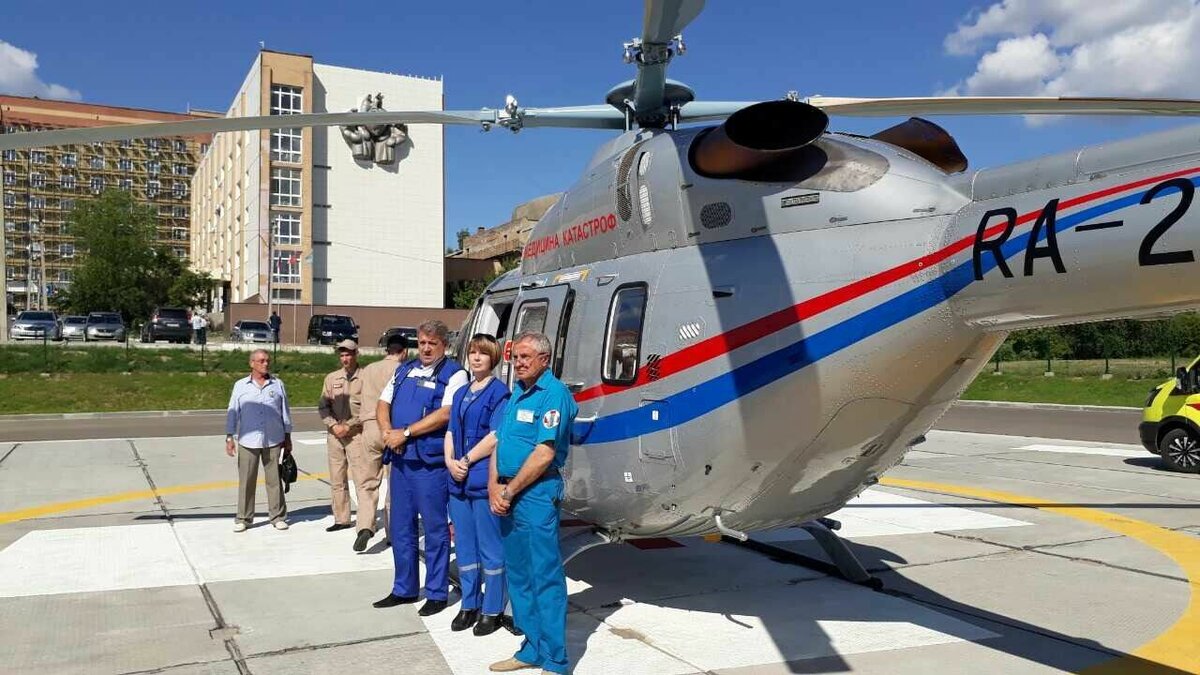     С начала 2023 года бригада санитарной авиации в Волгоградской области совершила 50 вылетов, доставив ведущим медицинским центрам региона 49 пациентов.